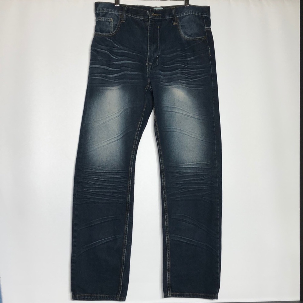 Men’s Mark Jeans missing front and back button